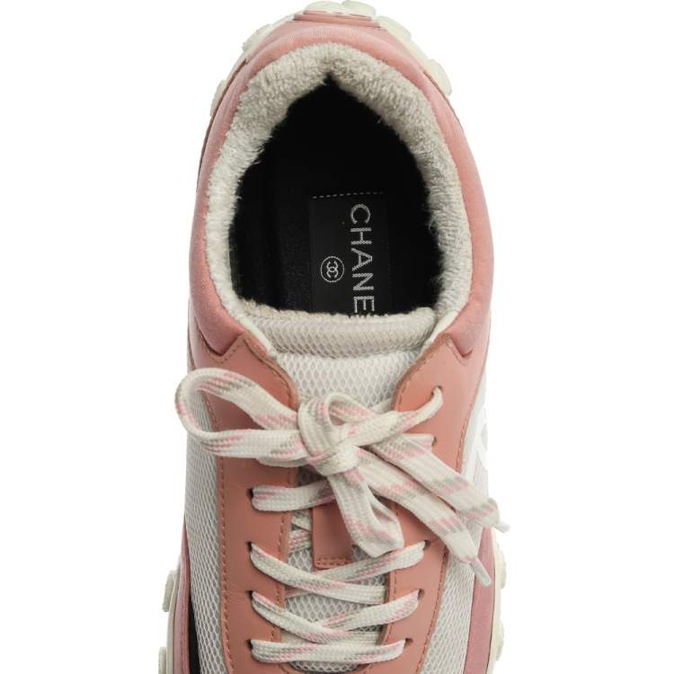 Pre Owned Chanel Pink/White Mesh And Leather CC Low Top Sneakers Size 40.5