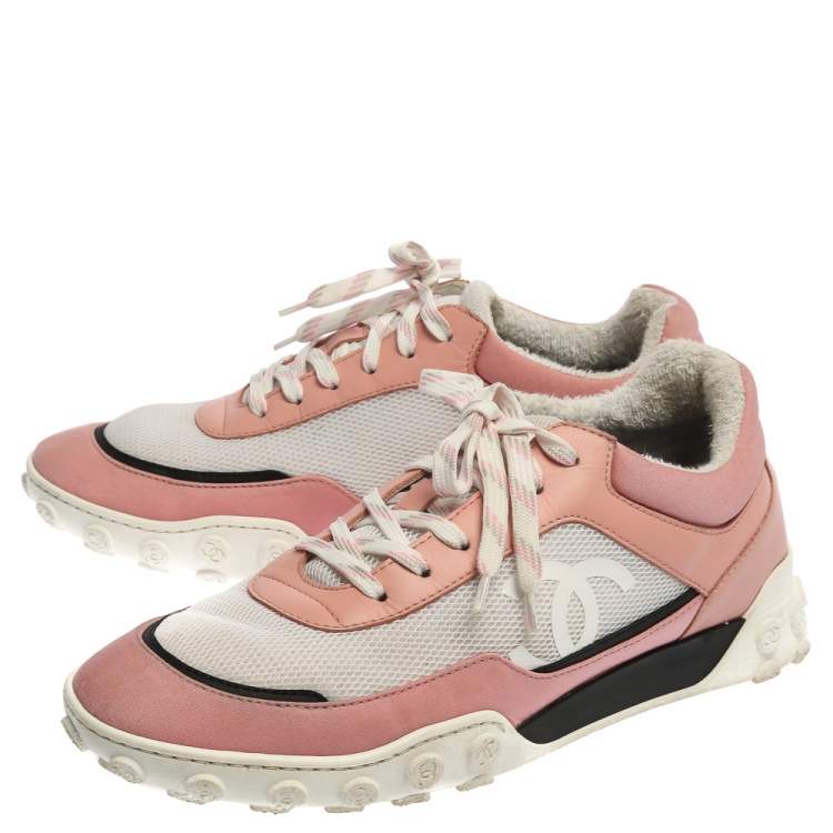 Pre Owned Chanel Pink/White Mesh And Leather CC Low Top Sneakers Size 40.5