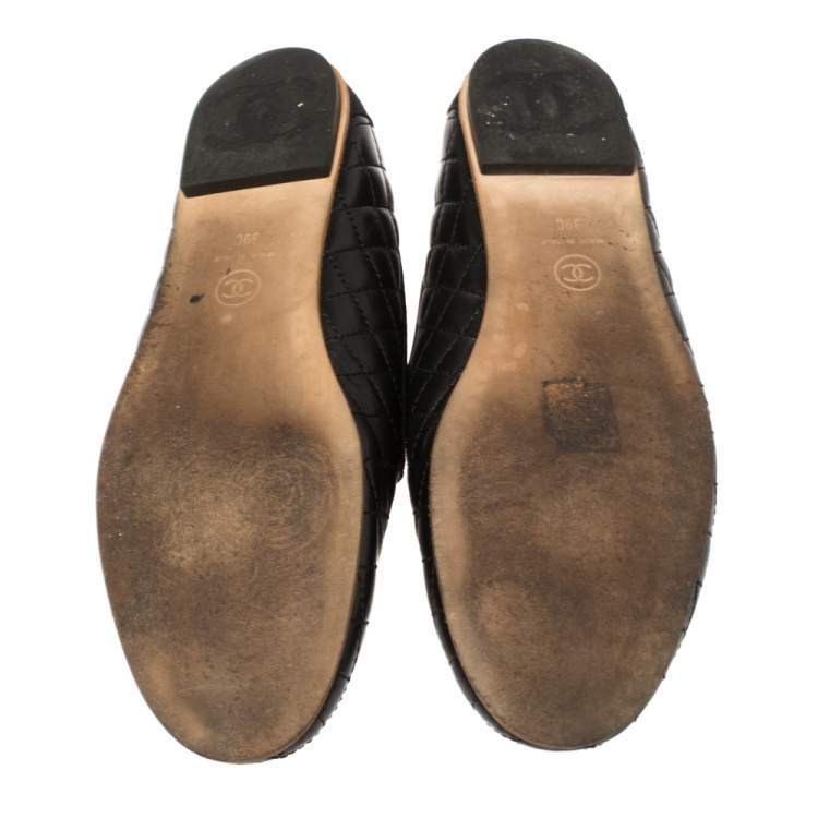 Pre Owned Chanel Black Quilted Leather CC Smoking Slippers Size 39