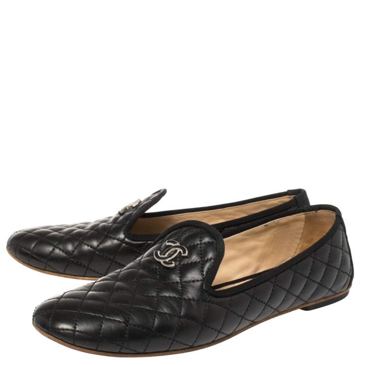 Pre Owned Chanel Black Quilted Leather CC Smoking Slippers Size 39