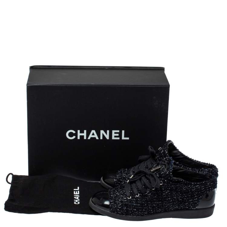 Pre Owned Chanel Black/Navy Blue Shimmery Tweed and Patent Leather Cap Toe Sneakers Size 38