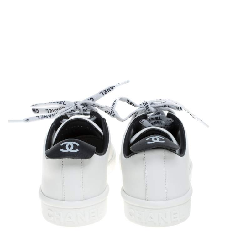 Pre Owned Chanel White Leather Logo Lace Up CC Low Top Sneakers Size 36