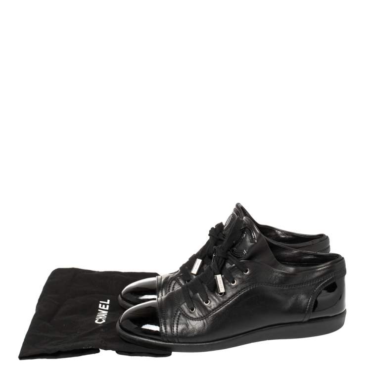 Pre Owned Chanel Black Leather and Patent Leather Cap Toe CC Sneakers Size 41