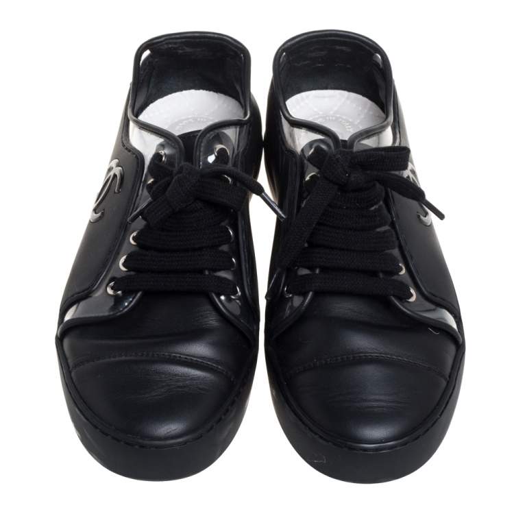 Pre Owned Chanel Black Rubber and Leather CC Low Top Sneakers Size 36.5