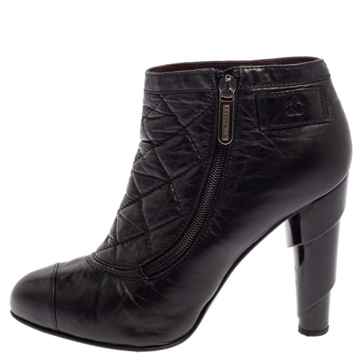 Chanel Black Quilted Leather Ankle Booties Size 39.5 Chanel