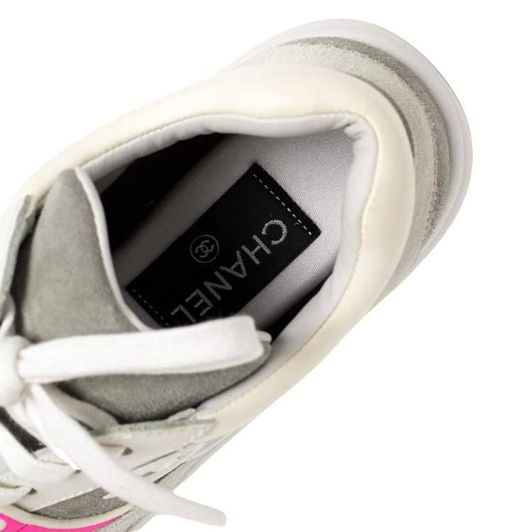 Pre Owned Chanel Grey/Pink Suede And Leather CC Low Top Sneakers Size 36