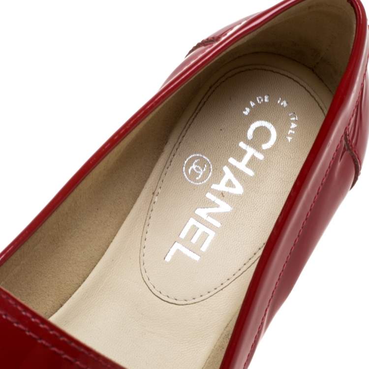 Pre Owned Chanel Red Patent Leather CC Logo Slip On Loafers Size 38
