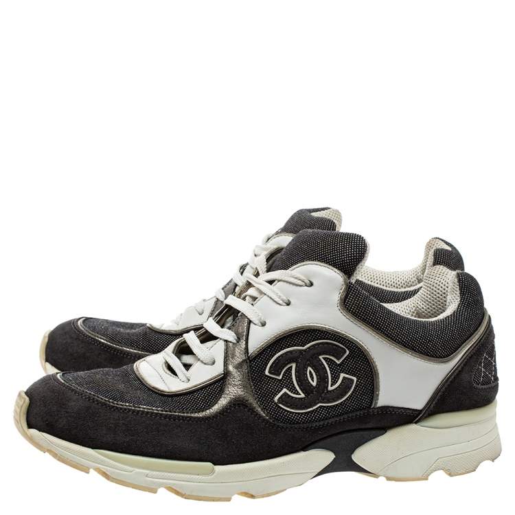 Pre Owned Chanel Grey/White Canvas And Leather  Low-Top CC Trainer Sneakers Size 39
