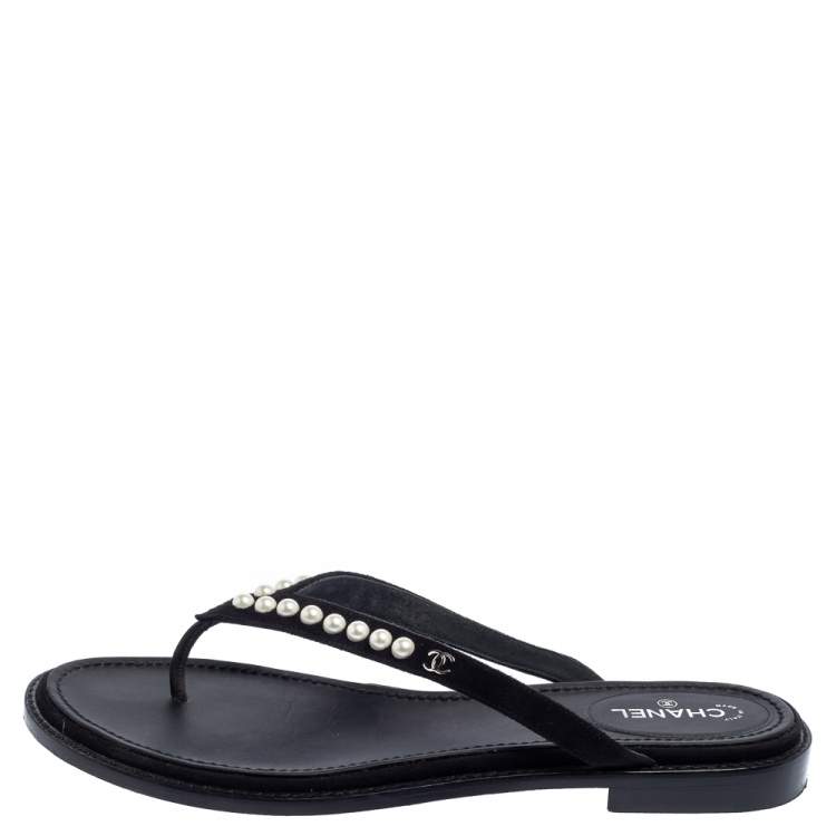Chanel Black Suede Pearl Thong Flat Sandals Size 41 Chanel