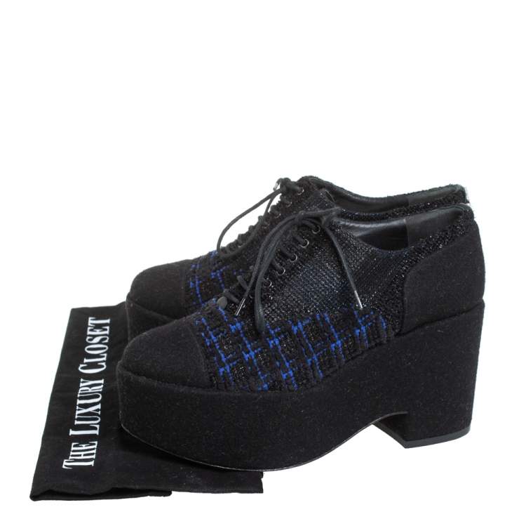 Pre Owned Chanel Black/Blue Wool And Tweed Cap Toe Platform Oxfords Size 36.5