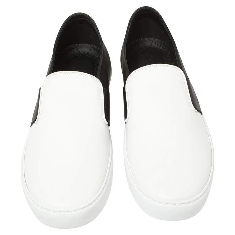 Pre Owned Chanel Monochrome Leather Slip On Sneakers Size 42