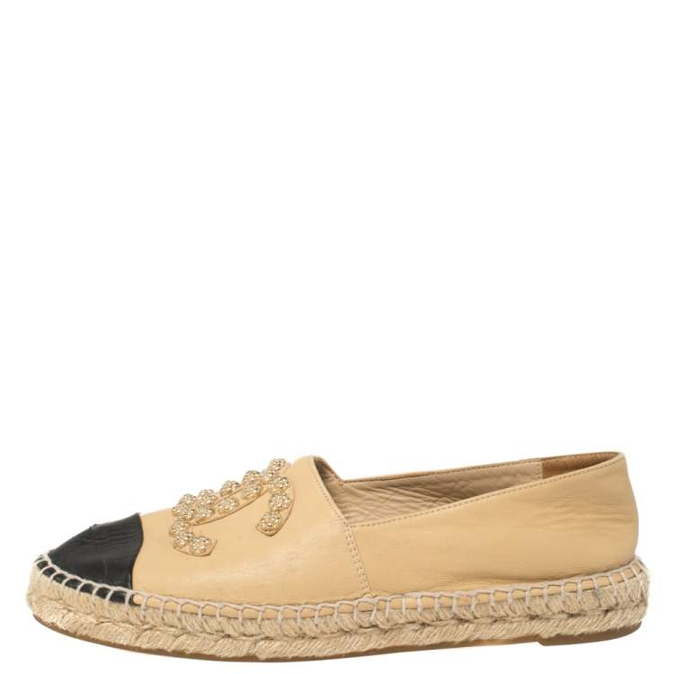 Chanel Beige Leather Camellia Studded Espadrilles Size 39 Chanel