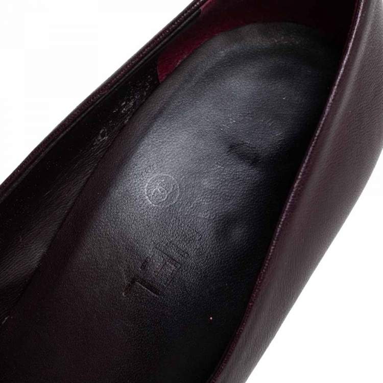 Pre Owned Chanel Burgundy/Black Leather Cap Toe Pearl Embellished Heels Pumps Size 39.5