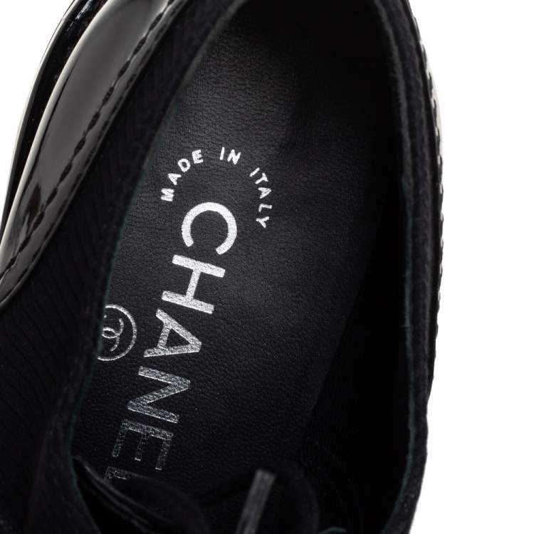 Pre Owned Chanel Black Patent Leather and Fabric Lace Up Block Heel Oxford Size 37