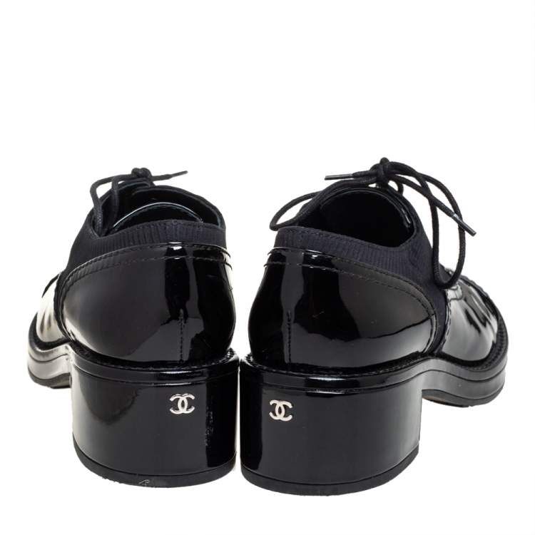 Pre Owned Chanel Black Patent Leather and Fabric Lace Up Block Heel Oxford Size 37