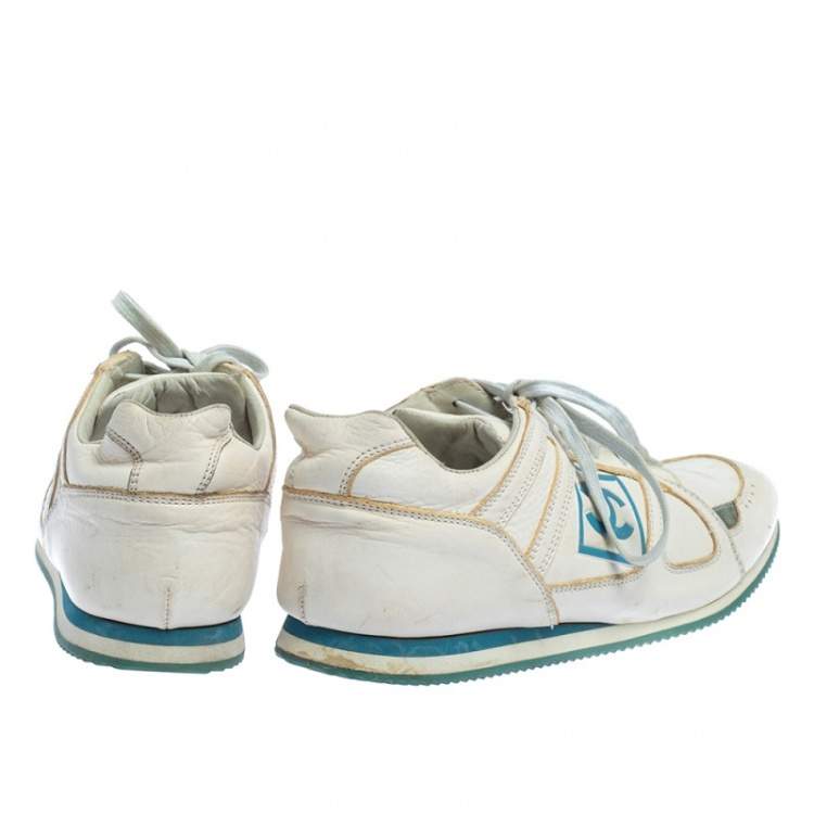 Pre Owned Chanel White Leather Lace Up  Sneakers Size 39