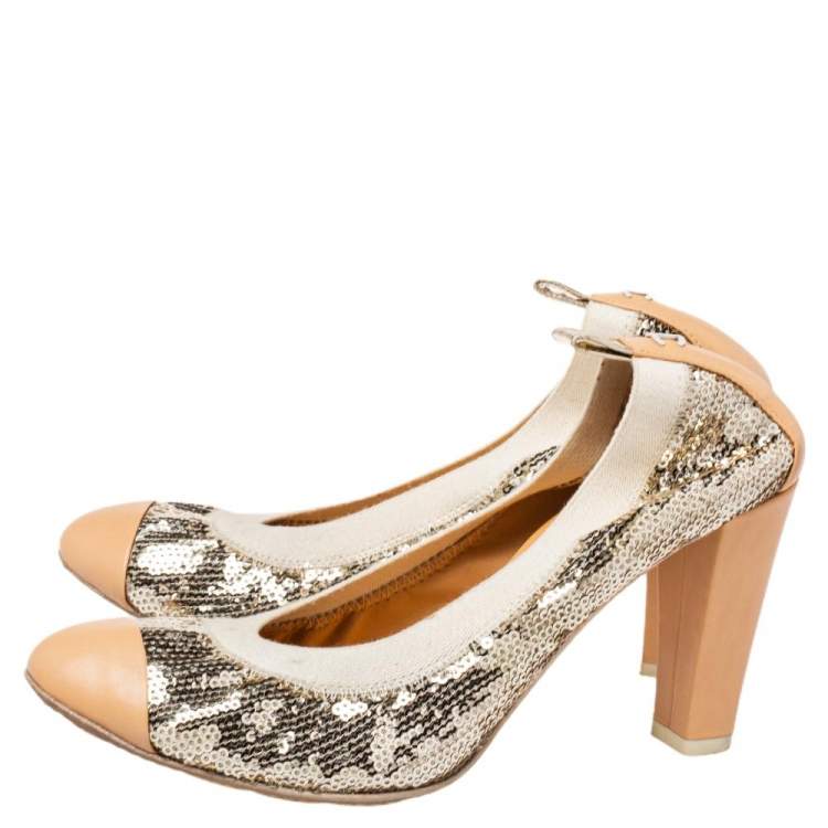 Pre Owned Chanel Gold/ Beige Leather And Sequin CC Pumps Size 35.5