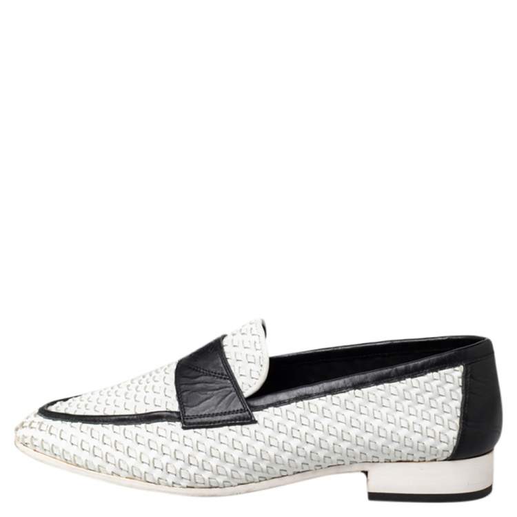 Chanel White/Black Woven Leather Slip On Loafers Size 38 Chanel