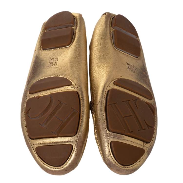 Pre Owned Carolina Herrera Gold Leather Logo Detail Slip On Loafers Size 38
