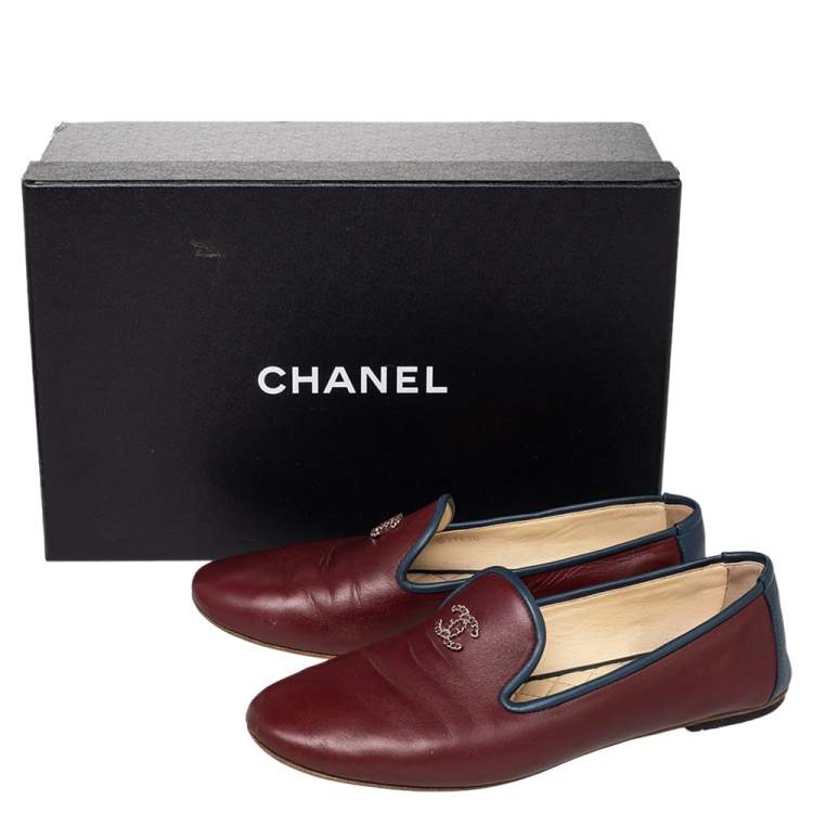 Pre Owned Chanel Burgundy/Blue Leather CC Smoking Slippers Size 40