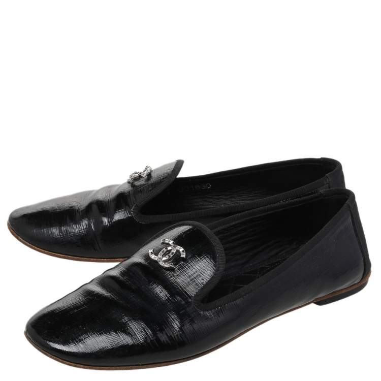 Pre Owned Chanel Black Patent Leather CC Smoking Slippers Size 37.5