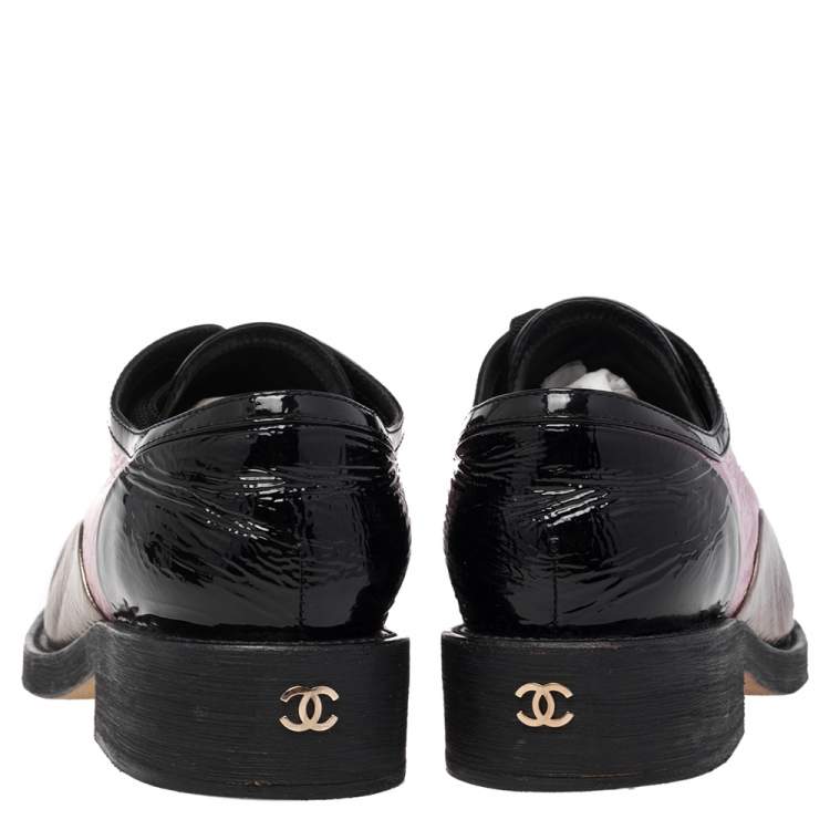 Pre Owned Chanel Tri Color Patent And Leather Cap Toe Lace-up Oxfords Size 40.5