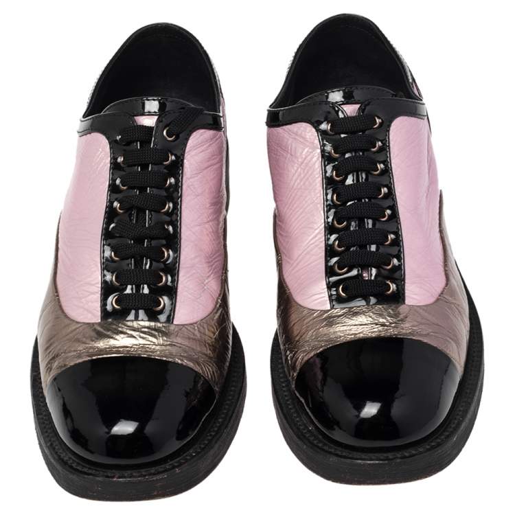 Pre Owned Chanel Tri Color Patent And Leather Cap Toe Lace-up Oxfords Size 40.5