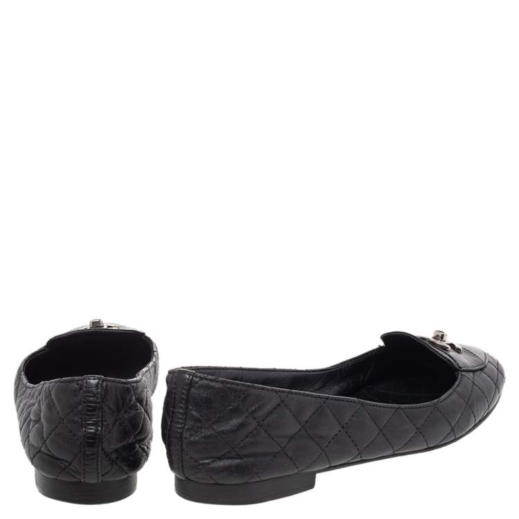 Pre Owned Chanel Black Quilted Leather CC Loafers Size 40