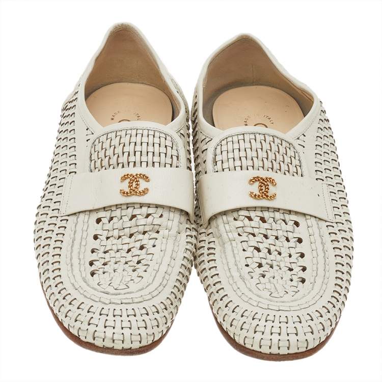 Pre Owned Chanel Cream Woven Leather CC Slip On Loafers Size 38