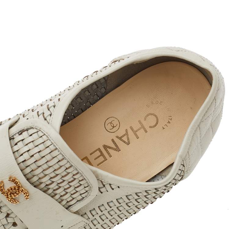 Pre Owned Chanel Cream Woven Leather CC Slip On Loafers Size 38