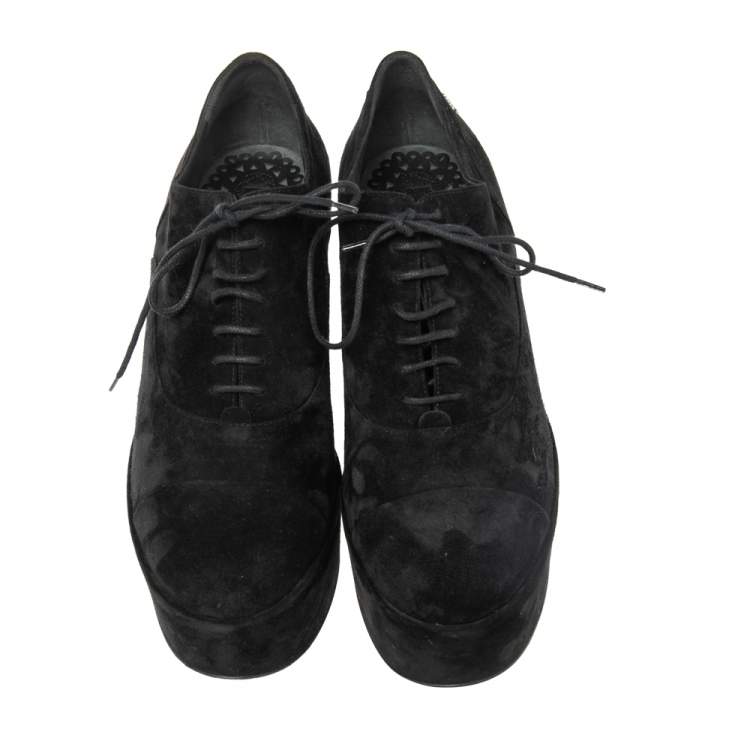 Pre Owned Chanel Black Suede CC Cap Toe Wedge Oxford Size 41