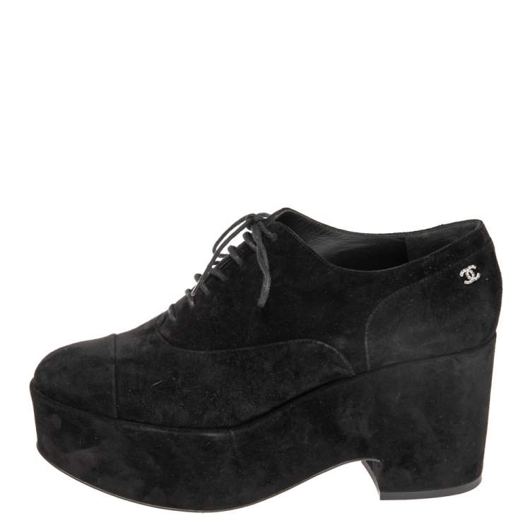 Pre Owned Chanel Black Suede CC Cap Toe Wedge Oxford Size 41
