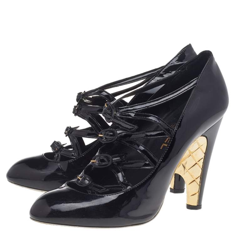 مملوكة مسبقًا Chanel Black Patent Leather Cage Heel Strappy Pumps Size 39.5