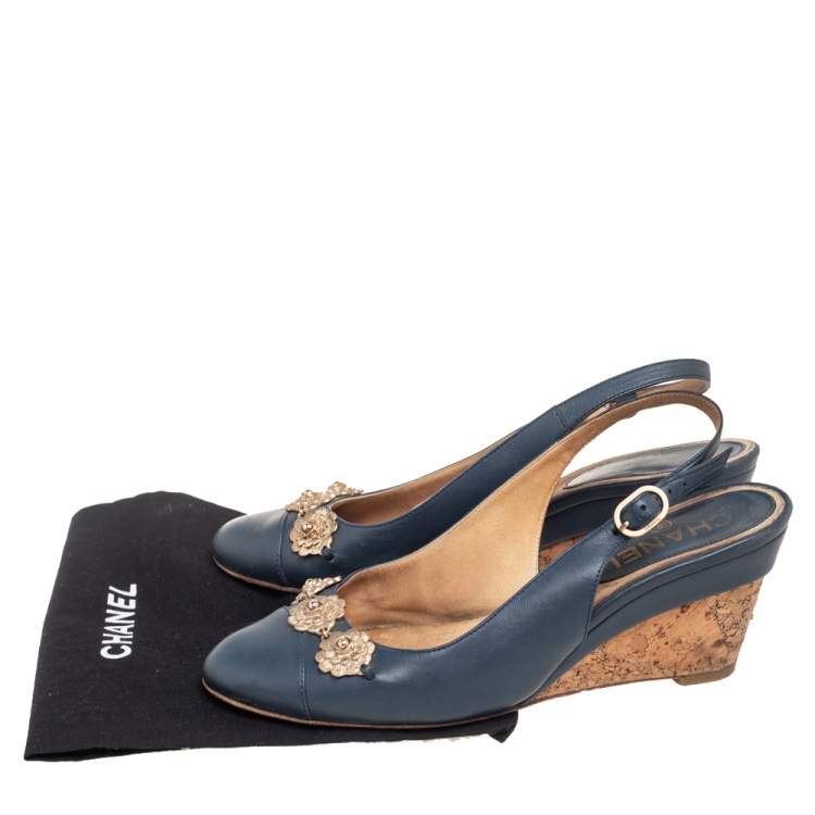 Pre Owned Chanel Navy Blue Leather CC Cap Toe Wedge Slingback Sandals Size 37