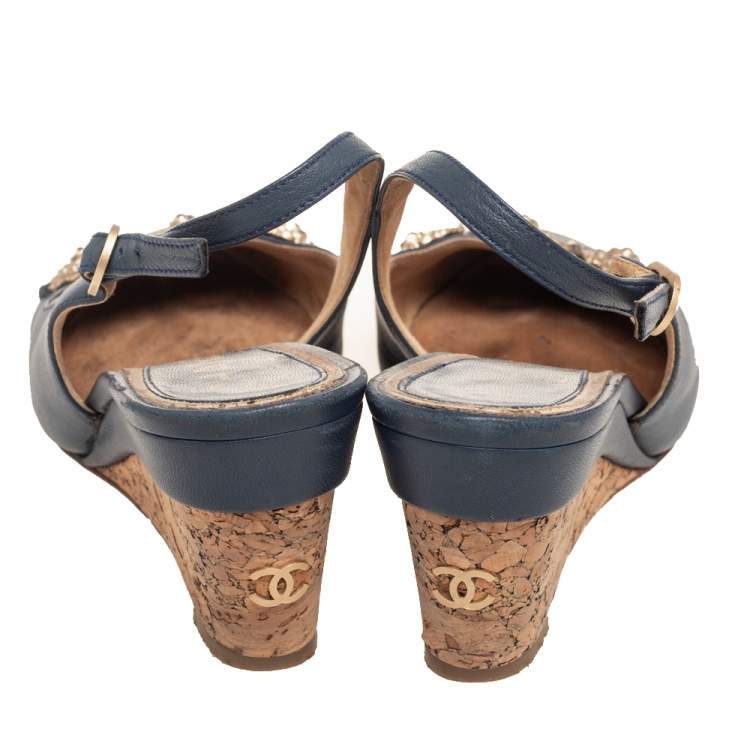 Pre Owned Chanel Navy Blue Leather CC Cap Toe Wedge Slingback Sandals Size 37