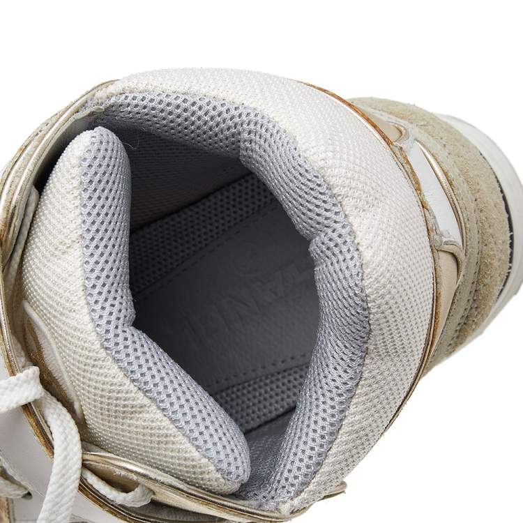 Pre Owned Chanel White/Beige CC High Top Sneakers Size 38