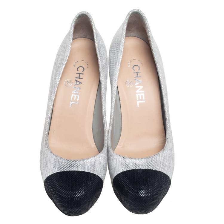 مملوكة مسبقًا Chanel Black/Grey Suede Cap Toe Pumps Size 38