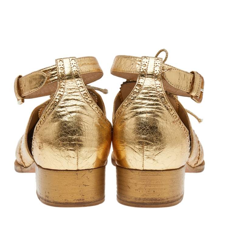 مملوكة مسبقًا Chanel Gold/Black Suede And Leather CC Ankle Strap Lace-Up Sandals Size 39.5