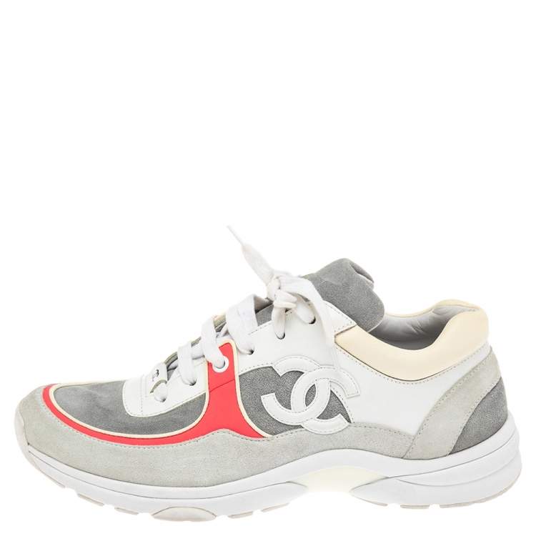 Pre Owned Chanel White/Grey Suede And Leather CC Logo Low Top Sneakers Size 39.5
