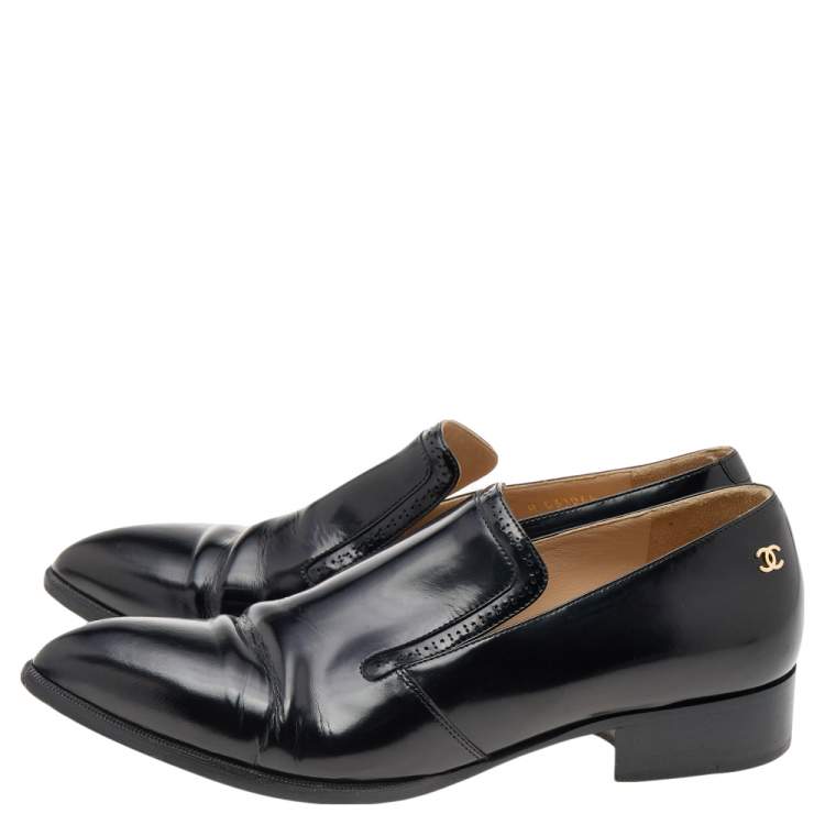 Pre Owned Chanel Black Patent Leather CC Loafers Size 38.5