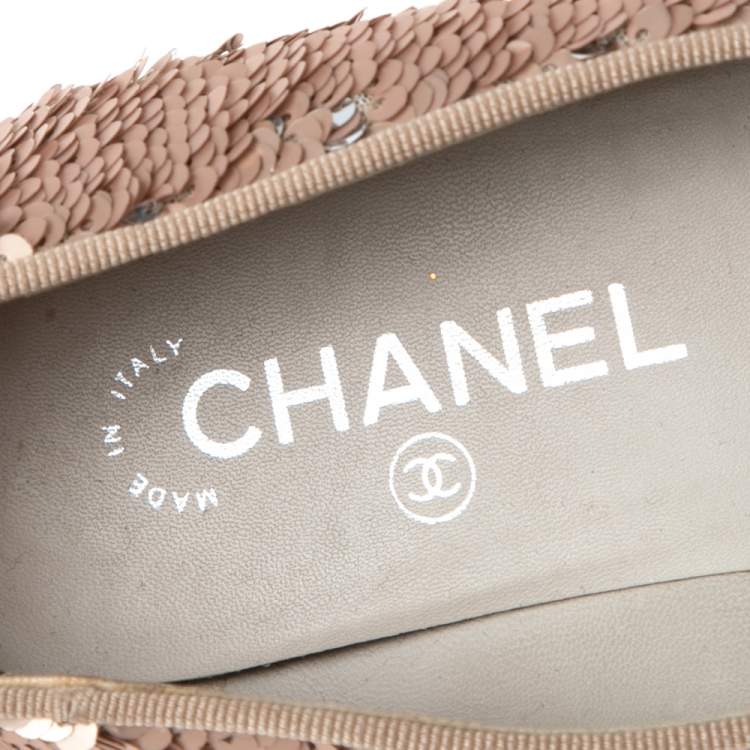 Pre Owned Chanel Pink Sequins CC Smoking Slippers Size 38