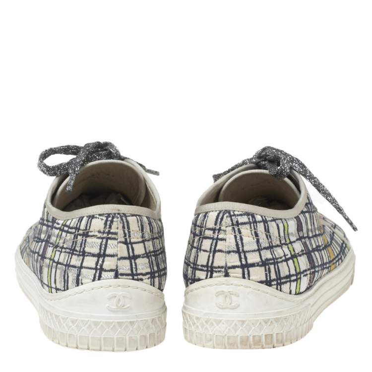 Pre Owned Chanel White Printed Fabric and Gold Lurex Cap Toe Low-Top Sneakers Size 41