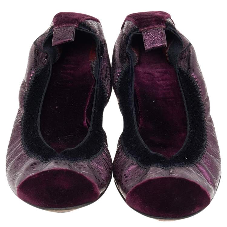 Pre Owned Chanel Black/Purple Velvet and Leather Scrunch CC Cap Toe Ballet Flats Size 34.5