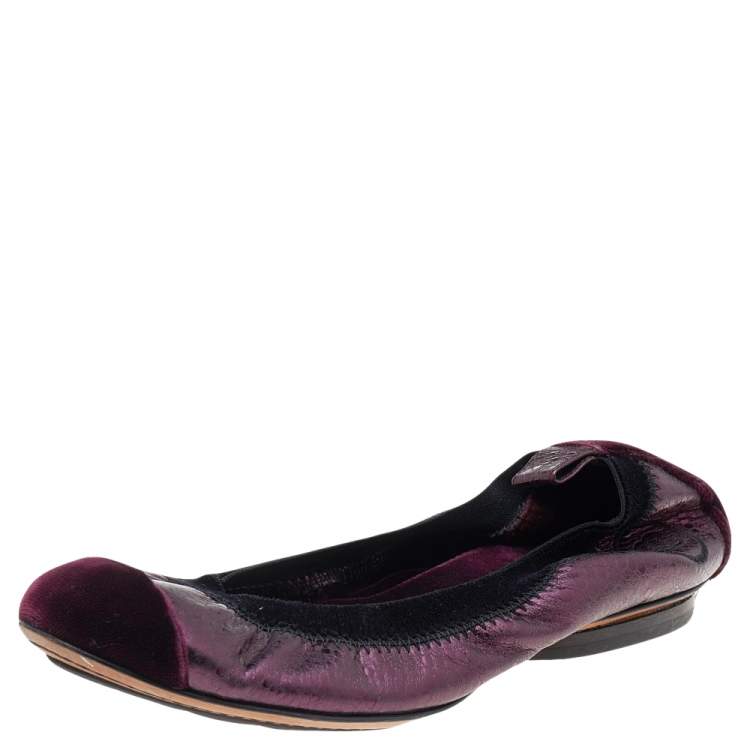 Chanel Black/Purple Velvet and Leather Scrunch CC Cap Toe Ballet Flats Size  34.5 Chanel