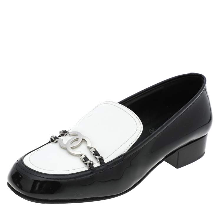Chanel Black/White Patent Leather CC Chain Link Slip On Loafers Size 39  Chanel | The Luxury Closet