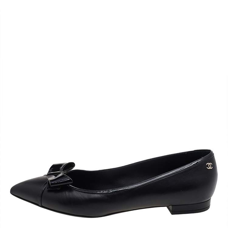 Chanel Black Patent and Leather Bow Ballet Flats Size 40.5 Chanel