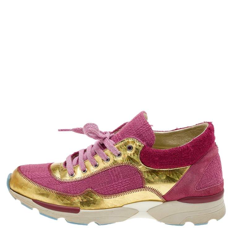 Chanel CC Suede calfskin sneakers trainers Runners pink 395 fits mens 75   eBay