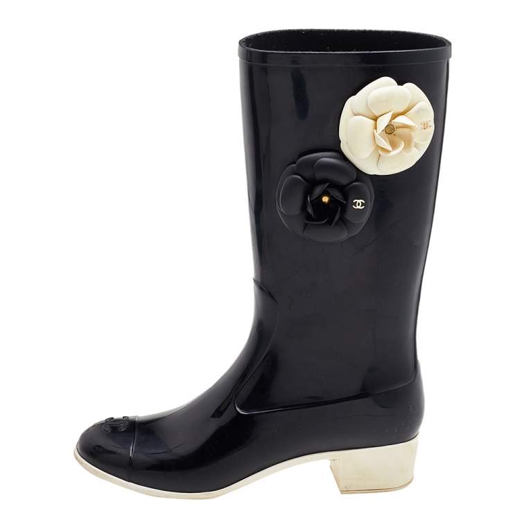 Chanel Black Rubber Camellia Embellished CC Rain Boots Size 39