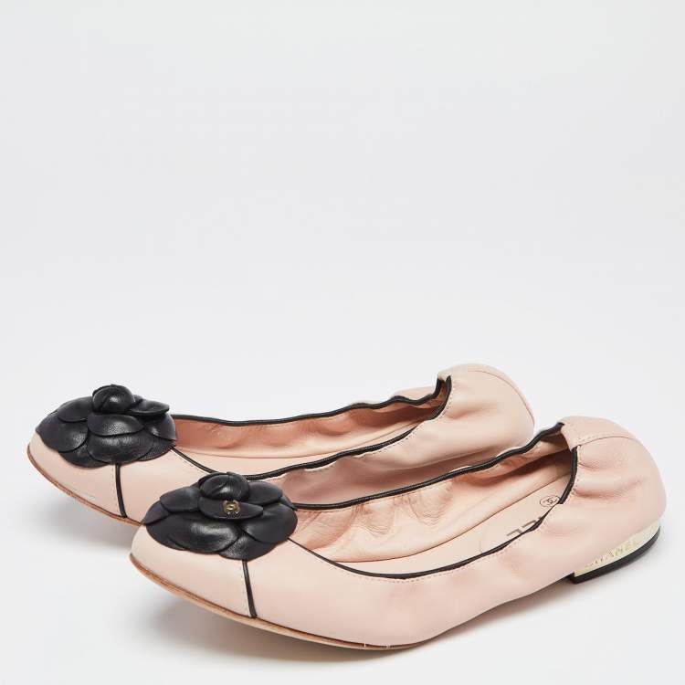 Chanel Black/Pink Leather Black CC Camellia Scrunch Ballet Flats