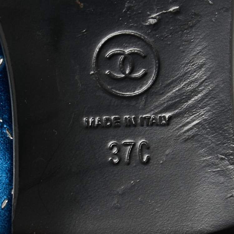 Pre Owned Chanel Navy Blue Velvet Smoking Slippers Size 37 